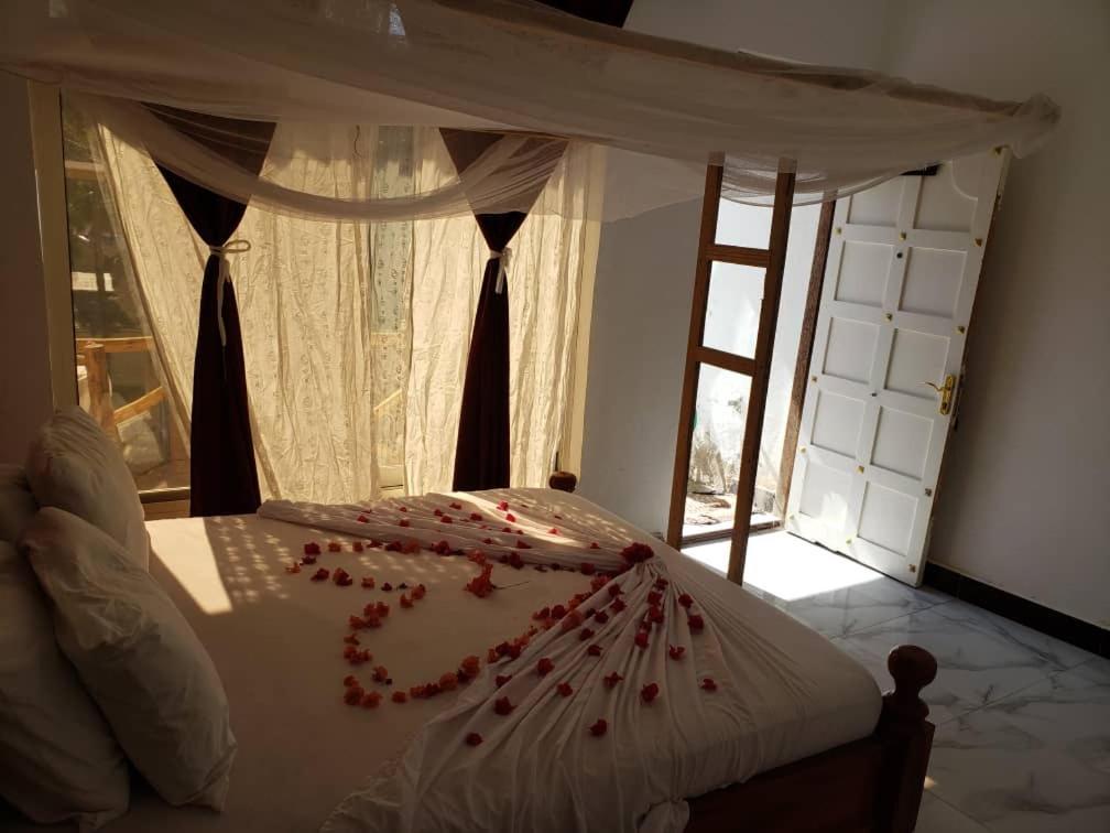 Zaina'S Beach House Nungwi Eksteriør billede
